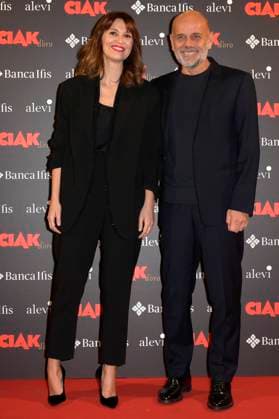 Paola Cortellesi mit Ehemann Riccardo Milani bei der Verleihung des Filmpreises Ciak d oro 2023 im Palazzo Colonna. Rom, 20.01.2024