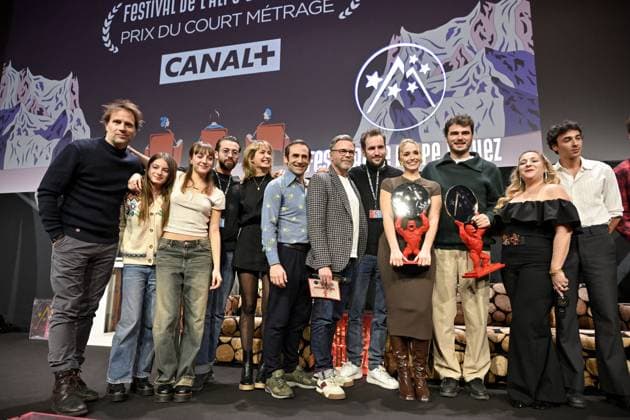 Entertainment Themen der Woche KW03 Entertainment Bilder des Tages 27th Alpe D Huez Festival Closing Ceremony Short Movies winners attending the Closing Ceremony during the 27th Alpe d Huez Film Festival in Alpe d Huez, France on January 20, 2024. Photo by Julien Reynaud APS-Medias ABACAPRESS.COM Alpe d Huez France  Copyright: xReynaudxJulien APS-Medias ABACAx