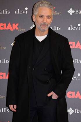 Ciak d Oro 2023 red carpet in Rome, Italy - 20 Jan 2024 Beppe Fiorello attends the Ciak d Oro 2023 red carpet at Galleria del Cardinale Colonna. Rome Italy Copyright: xMarioxCartellix xSOPAxImagesx Beppe Fiorello (2)