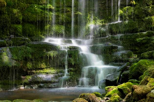 Scaleber Force Waterfall, near Settle, Yorkshire Dales National Park, Yorkshire, England, United Kingdom, Europe Copyright: AlanxNovelli 1353-601