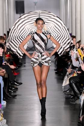 PFW - On Aura Tout Vu Runway Model walks the runway of the On Aura Tout Vu show as part of Paris Fashion Week Haute Couture Spring Summer 2024, on January 22, 2024 in Paris, France. Photo by Jana Call me J ABACAPRESS.COM Paris France  Copyright: xJanaxCallxmexJ ABACAx