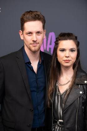 an unidentified man and DJ Amber Broos pictured on the red carpet at the 16th edition of the MIA s (Music Industry Award) award show, in Antwerp, Wednesday 24 January 2024. The Music Industry Awards are the Flemish Music prizes handed out by the VRT and VI.BE.  JONASxROOSENS 84575338