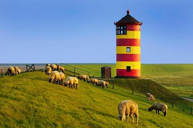 AUR_Pilsum_Leuchtturm_15.tif Pilsumer Leuchtturm, Pilsum, Krummhoern, Ostfriesland, Niedersachsen, Nordsee, Deutschland, Europa Copyright: xZoonar.com StefanxZiesex 20939317