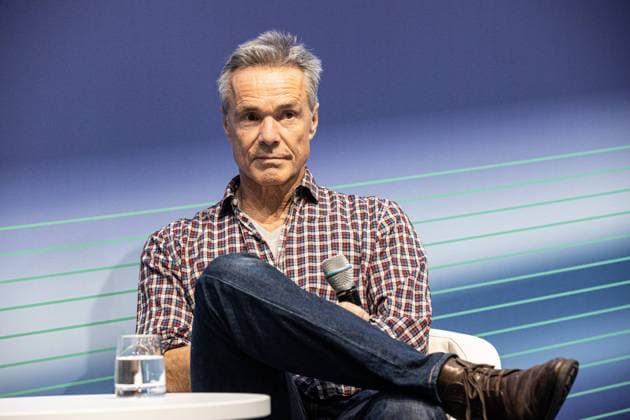 Entertainment Themen der Woche KW04 Entertainment Bilder des Tages 27.01.2024. Düsseldorf. Der begeisterte Segler und Schauspieler Hannes Jaenicke berichtet auf der boot 2024 unter anderem über seine Erwartungen an eine umweltfreundlichere Bootsbranche. Düsseldorf Messe Nordrhein-Westfalen Deutschland *** 27 01 2024 Düsseldorf The enthusiastic sailor and actor Hannes Jaenicke talks about his expectations for a more environmentally friendly boating industry at boot 2024 Düsseldorf Messe Nordrhein Westfalen Germany
