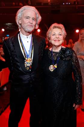 Unternehmer Hermann Bühlbecker und Schauspielerin Marie-Luise Marjan bei der Verleihung des Ordens wider den tierischen Ernst durch den Aachener Karnevalsvereins (AKV) in Aachen. Der Aachener Karnevalsverein will damit Persönlichkeiten ehren, die Humor und Menschlichkeit im Amt beweisen. Aachen, 27.01.2024 NRW Deutschland Copyright: xChristophxHardtx