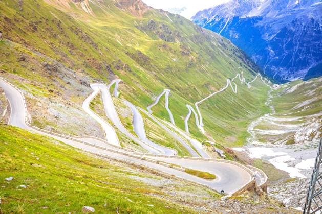 Stelvio mountain pass or Stilfser Joch scenic road serpentines view Stelvio mountain pass or Stilfser Joch scenic road serpentines view, border of Italy and Switzerland Copyright: xZoonar.com DaliborxBrlekx 21115219