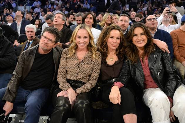 Celebrities watch the visiting Utah Jazz lose to the home town New York Knicks, 118-103 at Madison Square Garden Featuring: Michael J. Fox, Tracy Pollan, Jennifer Grey, Mariska Hargitay Where: New York, New York, United States When: 30 Jan 2024 Credit: Michael Simon startraksphoto.com EDITORIAL USE ONLY. NOT FOR USE BY NEWSPAPERS BASED IN THE UK. Copyright: xMICHAELxSIMONx 53411517