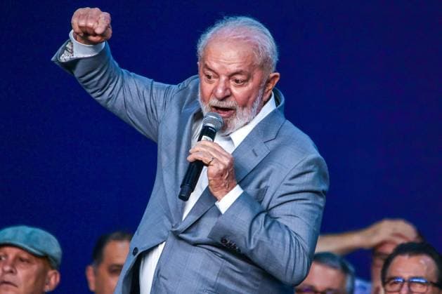 News Themen der Woche KW05 News Bilder des Tages SÃO BERNARDO DO CAMPO, SP - 02.02.2024: LULA NA VOLKSWAGEN - President Luiz Inácio Lula da Silva cries during a speech at the ceremony announcing Volkswagen do Brasil& 39;s new investment cycle held in São Bernardo do Campo this Friday afternoon (2) x2486219x  YurixMurakami