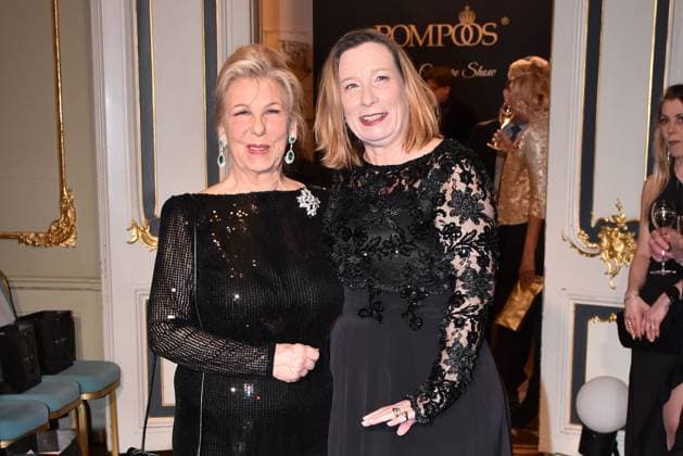 Jutta Prinzessin von Preussen und ihre Tochter Micaela Prinzessin von Preussen bei der Gloeoeckler Iconic Couture 30 Jahre Jubilaeums Fashionshow am 2.02.2024 in Berlin Harald Gloeoecklers 30jaehriges Fashion-Show Event in Berlin