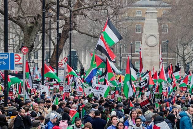 News Themen der Woche KW05 News Bilder des Tages . 03 02 2024. London, United Kingdom. March in Support of Palestinians. March & rally in support of Palestinians in London.  xMartynxWheatleyx xi-Imagesx IIM-24972-0002