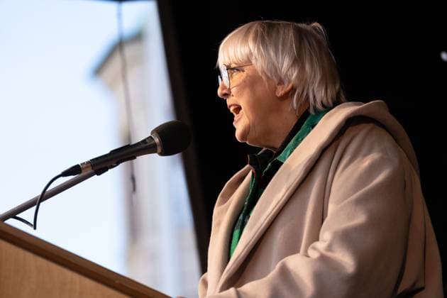 News Themen der Woche KW05 News Bilder des Tages Augsburg, Bavaria, Germany - February 3, 2024: Claudia Roth, Minister of State for Culture and the Media of the Federal Republic of Germany, gives a speech at the microphone at a demonstration against the right in Augsburg at Rathausplatz *** Claudia Roth Staatsministerin für Kultur und Medien der Bundesrepublik Deutschland hält eine Rede am Mikrofon bei einer Demonstration gegen Rechts in Augsburg am Rathausplatz