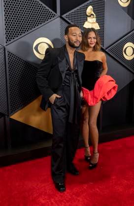 John Legend and Chrissy Teigen attend the 66th GRAMMY Awards at Crypto.com Arena on February 04, 2024 in Los Angeles, California Armando Arorizo !ACHTUNG: NUR REDAKTIONELLE NUTZUNG!  Copyright: xArmandoxArorizox AME6081 20240205-55012842490_1