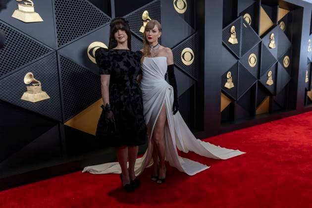 Taylor Swift attend the 66th GRAMMY Awards at Crypto.com Arena on February 04, 2024 in Los Angeles, California. Armando Arorizo !ACHTUNG: NUR REDAKTIONELLE NUTZUNG!  Copyright: xArmandoxArorizox AME6108 20240205-55012842769_1