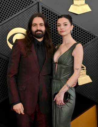 (L-R) Jay Weinberg and Chloe Howcroft attend the 66th annual Grammy Awards at the Crypto.com Arena in Los Angeles on Sunday, February 4, 2024.  LAP20240204168 JIMxRUYMEN
