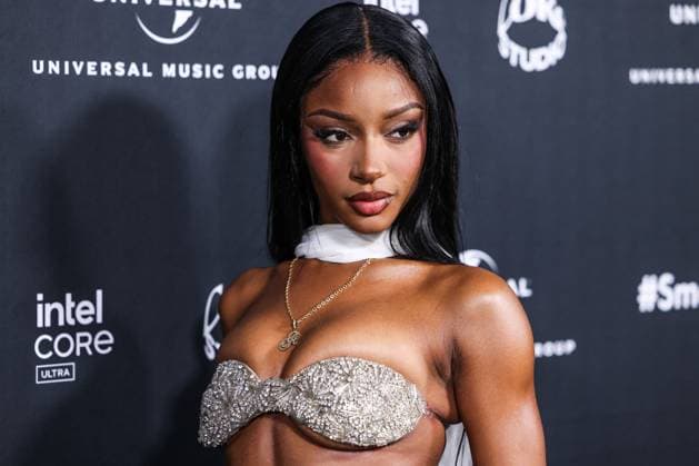 Universal Grammy After Party - LA Ayra Starr arrives at Universal Music Group s 2024 66th GRAMMY Awards After Party held at nya studios WEST on February 4, 2024 in Hollywood, Los Angeles, California, United States. Photo by Xavier Collin Image Press Agency ABACAPRESS.COM Los Angeles California United States  Copyright: xCollinxXavier ImagexPressxAgencyxABACAx