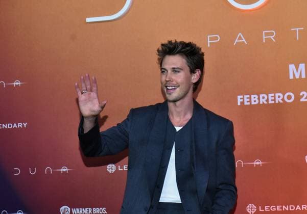 Dune: Part Two Photocall - Mexico City Actor Austin Butler attends the Photocall from Dune: Part Two at Mexico City Four Season Hotel on February 5, 2024 inMexico City, Mexico. Photo by Carlos Tischler Eyepix Group ABACAPRESS.COM Mexico City Mexico  Copyright: xTischlerxCarlos Eyepix ABACAx