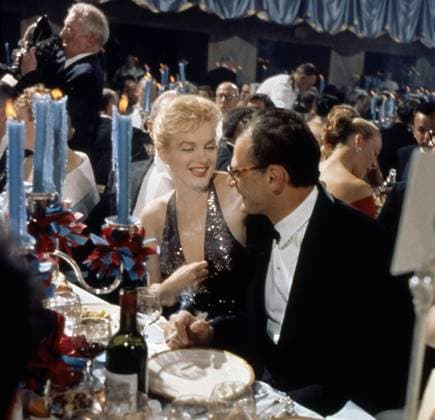 American actress and singer Marilyn Monroe (1926 - 1962) with her husband Arthur Miller (1915 - 2005) at the Waldorf Astoria, 11 04 , 1957 (photo) 1632139 American actress and singer Marilyn Monroe (1926 - 1962) with her husband Arthur Miller (1915 - 2005) at the Waldorf Astoria, 11 04 , 1957 (photo); (add.info.: L actrice et chanteuse americaine Marilyn Monroe (1926 - 1962) et son mari l ecrivain Arthur Miller (1915 - 2005) lors d un repas a l hotel Waldorf Astoria, 11 04 1957 --- American actress and singer Marilyn Monroe (1926 - 1962) with her husband Arthur Miller (1915 - 2005) at the Waldorf Astoria, 11 04 1957); Diltz. Copyright: xDiltzx xBridgemanxImagesx 1632139