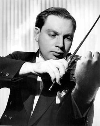 Isaac Stern (1920-2001) American Violinist of Russian Origins here C. 1945 (b w photo) 1654332 Isaac Stern (1920-2001) American Violinist of Russian Origins here C. 1945 (b w photo); (add.info.: Isaac Stern (1920-2001) american violinist of russian origins here c. 1945). Copyright: xBridgemanxImagesx 1654332