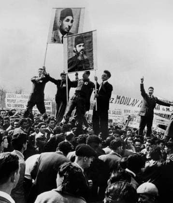 Demonstration against French presence in Algeria, 1 may 1955 (b w photo) 1713811 Demonstration against French presence in Algeria, 1 may 1955 (b w photo); (add.info.: Meeting of the PCF in support of the Algerian nationalists of the MNA (Algerian national movement), in the presence of its leader MESSALI HADJ imprisoned in France the day after All Saints Day 1954.). Copyright: xBridgemanxImagesx 1713811