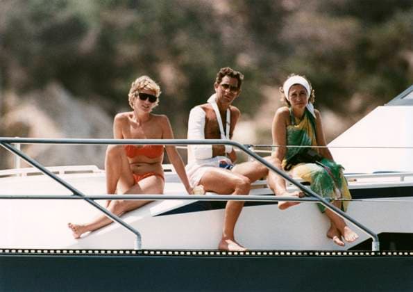 Princess of Wales Diana (Diana Spencer, Lady Di) on holiday in Spain with Prince Charles and Queen Sophie of Spain; on King JuanCarlos s Yacht. August 13, 1990 (photo) 1741170 Princess of Wales Diana (Diana Spencer, Lady Di) on holiday in Spain with Prince Charles and Queen Sophie of Spain; on King JuanCarlos s Yacht. August 13, 1990 (photo); (add.info.: Princess of Wales Diana (Diana Spencer, Lady Di) on holiday in Spain with Prince Charles and Queen Sophie of Spain; on King JuanCarlos s Yacht. August 13, 1990). Copyright: xBridgemanxImagesx 1741170