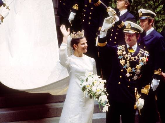 Charles Gustave and Silvia 1821017 Charles Gustave and Silvia by Unknown photographer, (20th century); (add.info.: wedding of king Carl Gustav and queen Silvia Renate Sommerlath june 19, 1979 in Sweden). Copyright: xBridgemanxImagesx 1821017