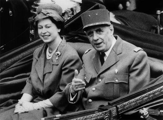 Charles De Gaulle and Elizabeth II in London, 1960 (b w photo) 1965223 Charles De Gaulle and Elizabeth II in London, 1960 (b w photo) by Unknown photographer, (20th century); (add.info.: Travel of french president Charles de Gaulle in London on april 5, 1960 : here with queen Elizabeth II of England). Copyright: xBridgemanxImagesx 1965223
