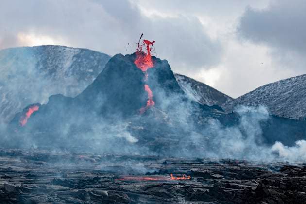 Geldingadalir Eruption Reykjanes Peninsula Iceland  Copyright: xx 6039-18031887