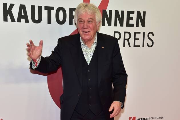 15. Deutschen Musikautor innenpreis Rolf Zuckowski Ankunft zur Verleihung des 15. Deutschen Musikautor innenpreis im Hotel Ritz in Berlin, am 08.02.2024