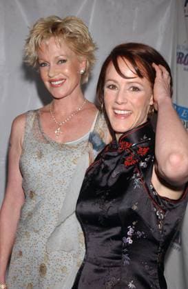 BROADWAY UNDER THE STARS ARRIVALS NY MARY STUART MASTERSON AND MELANIE GRIFFITH ARRIVING TO THE BROADWAY UNDER THE STARS CONCERT. BRYANT PARK, NEW YORK CITY. 16 JUNE 2003. PICTURES, Credit:Dennis Van Tine Avalon  Copyright: xDennisxVanxTinex xAvalonx 0548500667