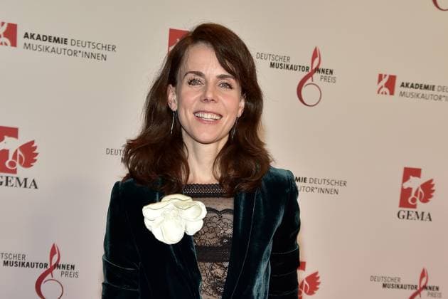 15. Deutschen Musikautor innenpreis Anna Depenbusch Ankunft zur Verleihung des 15. Deutschen Musikautor innenpreis im Hotel Ritz in Berlin, am 08.02.2024