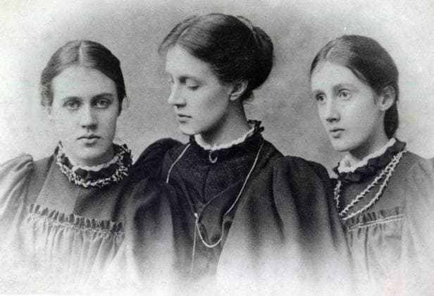 Vanessa Stephen, Stella Duckworth and Virginia Stephen c.1896 (b w photo) XJF354227 Vanessa Stephen, Stella Duckworth and Virginia Stephen c.1896 (b w photo) by English Photographer, (19th century); Private Collection; (add.info.: Stella Duckworth (1869-97) half sister of Vanessa Bell (1879-1961) painter and Virginia Woolf (1882-1941) novelist. Their mother, Julie Jackson married first Henry Duckworth and second Leslie Stephen. Stella married John Waller Hills in 1895, but was taken ill with peritonitis and died in July 1897). Copyright: xBridgemanxImagesx 354227