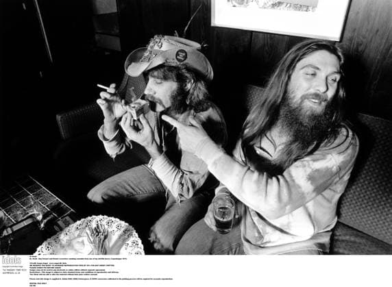 Dr Hook Dr. Hook - Ray Sawyer and Denni.......... Dr Hook Dr. Hook - Ray Sawyer and Dennis Locorriere smoking cannabis from one of my old film boxes. Copenhagen 1974. __ DIGITAL FILE ONLY NO UK , Credit:Jorgen Angel Avalon  Copyright: xJorgenxAngelx xAvalonx 0529742585