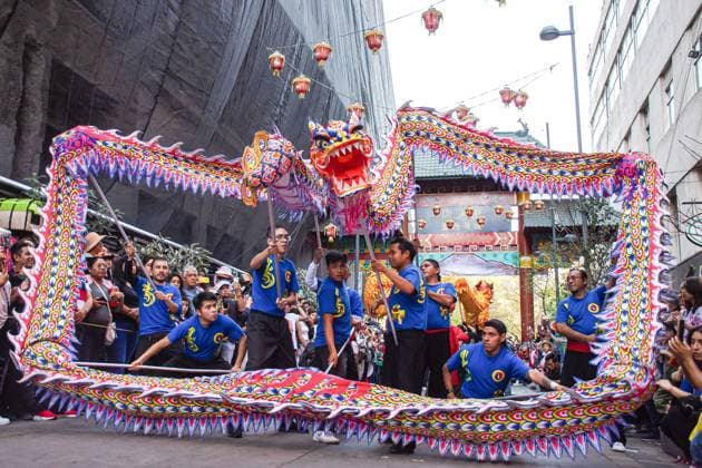 Chinese New Year Of The Wooden Dragon Celebration February 10, 2024, Mexico City, Mexico: Chinese citizens take part during the Lion and dragon dance to celebrate the Chinese New Year at Mexico City Chinatown. Mexico City Mexico Copyright: xEsenioxHernandezxxEyepixxGroupx