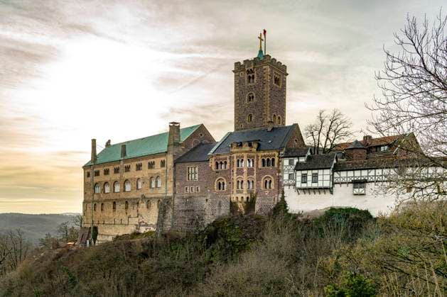 Die Wartburg Die Wartburg, UNESCO Welterbe in Eisenach, Thüringen, Deutschland Wartburg castle, UNESCO world heritage in Eisenach, Thuringia, Germany *** Wartburg Castle Wartburg Castle, UNESCO World Heritage Site in Eisenach, Thuringia, Germany Wartburg Castle, UNESCO World Heritage Site in Eisenach, Thuringia, Germany