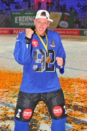 RTL - American Ice Football . Calvin Kleinen anläßlich des RTL TV-Events American Ice Football am 11.02.2024 in der SAP-Arena Mannheim. 20240211MWI121016