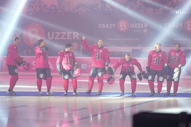 American Ice Football - 11.02.2024 Das Event-Spektakel in der SAP Arena Mannheim mit Northcoast Naughties: Pascal Hens, Marco Cerullo , RenÃ Casselly, Moritz Fürste, Paco Herb , Paul Janke, Ailton, Niklas Gorny. Mannheim SAP Arena Baden-Württemberg