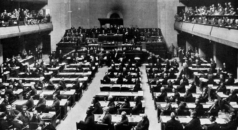 Photograph taken during the Second Assembly of League of Nations at Geneva. Dated 20th Century, Copyright: xUnitedxArchivesx xWorldxHistoryxArchivex WHA_099_0028 !ACHTUNG AUFNAHMEDATUM GESCH TZT!