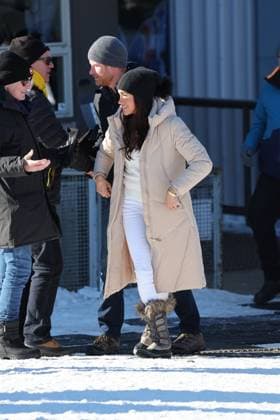 . 14 02 2024. Whistler, Canada. Prince Harry and Meghan Markle, the Duke and Duchess of Sussex, at a training camp in Whistler, Canada, during a one year to go event for next years Invictus Games.  xStephenxLockx xi-Imagesx IIM-24993-0003