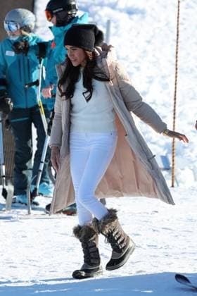 . 14 02 2024. Whistler, Canada. Prince Harry and Meghan Markle, the Duke and Duchess of Sussex, at a training camp in Whistler, Canada, during a one year to go event for next years Invictus Games.  xStephenxLockx xi-Imagesx IIM-24993-0049