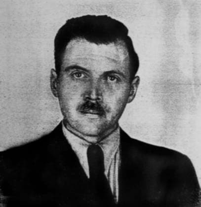 Josef Mengele (1911-1979), German SS officer. Photo taken by a police photographer in 1956 in Buenos Aires for Mengele s Argentine identification document., Copyright: xUnitedxArchivesx xWorldxHistoryxArchivex WHA_179_0365 EDITORIAL USE ONLY !ACHTUNG AUFNAHMEDATUM GESCHÄTZT!