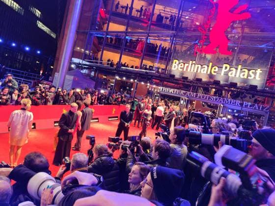 Berlin, Deutschland, 15.02.2024: Berlinale-Palast: 74. Berlinale: Eröffnung auf dem Roten Teppich *** Berlin, Germany, 15 02 2024 Berlinale Palast 74 Berlinale Opening on the Red Carpet Copyright: xdtsxNachrichtenagenturx dts_30716