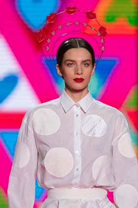 February 15, 2024, Madrid, Spain: A model walks the runway at the Agatha Ruiz de la Prada fashion show during the Mercedes Benz Fashion Week at IFEMA in Madrid. Madrid Spain - ZUMAs197 20240215_aaa_s197_413 Copyright: xGuillermoxGutierrezxCarrascalx