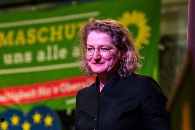 GER, Politischer Aschermittwoch der Grünen im Allgäu 14.02.2024, Kurhaus Fiskina, Fischen, GER, Politischer Aschermittwoch der Grünen im Allgäu, im Bild Andrea Wörle Woerle (Kandidatin zur Europawahl 2024) *** GER, Political Ash Wednesday of the Greens in the Allgäu 14 02 2024, Kurhaus Fiskina, Fischen, GER, Political Ash Wednesday of the Greens in the Allgäu, in the picture Andrea Wörle Woerle candidate for the European elections 2024 nordphoto GmbHxHafner nph00200