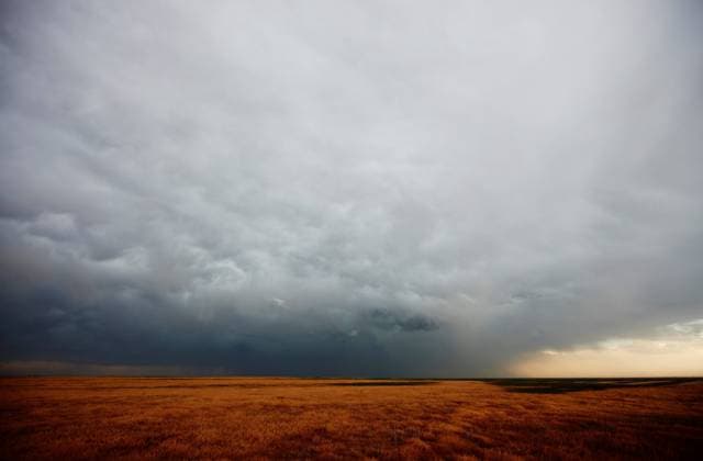 Massive thunderstorm, showing mammatus cloud forms over highway, Colorado  Copyright: xx 4316-7630