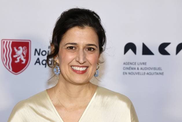 Preistraegerin Leila Hamid (X Verleih AG Vorstand) bei der Verleihung vom Ritterorden fuer Kunst und Literatur im Rahmen der Berlinale Soiree Francaise du Cinema in der Franzoesischen Botschaft am 19.02.2024 in Berlin Berlinale Soiree Francaise 2024- Verleihung vom Chevalier Orden fuer Leila Hamid & Martin Kochendoerfer