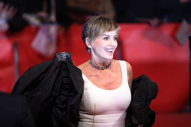 Entertainment Bilder des Tages Berlin, Deutschland, 20.02.2024: Berlinale-Palast: 74. Berlinale, Roter Teppich vor Verleihung von Goldener Ehrenbär : Sharon Stone Copyright: xdtsxNachrichtenagenturx dts_31624