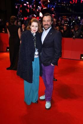 Loretta Stern und ihr Ehemann Matti Klemm bei der Ankunft zur Goldenen Ehrenbaer Gala im Rahmen der 74. Berlinale International Film Festival am 20.02.2024 in Berlin Berlinale 2024- Goldener Eherenbaer Gala fuer Martin Scorsese