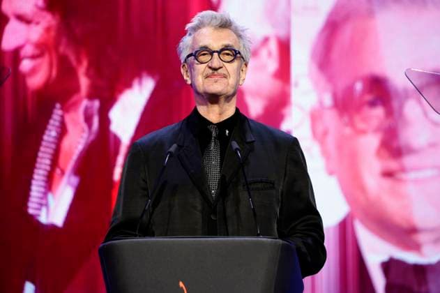 Wim Wenders bei der Verleihung des Goldenen Ehrenbären an Martin Scorsese auf der Berlinale 2024 74. Internationale Filmfestspiele Berlin im Berlinale Palast. Berlin, 20.02.2024