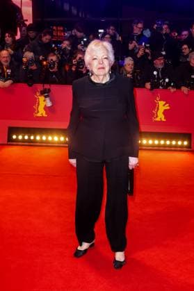 Ehrenbär Berlinale Thelma Schoonmaker auf dem roten Teppich des Eherenbären für Martin Scorsese im Berlinale Palast anlässlich der 74. Internationalen Filmfestspiele Berlin am 20.02.2024 . Copyright: xEventpressxKochanx