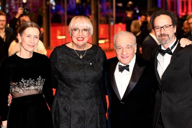 Mariette Rissenbeek, Claudia Roth, Martin Scorsese und Carlo Chatrian bei der Verleihung des Goldenen Ehrenbären an Martin Scorsese auf der Berlinale 2024 74. Internationale Filmfestspiele Berlin im Berlinale Palast. Berlin, 20.02.2024